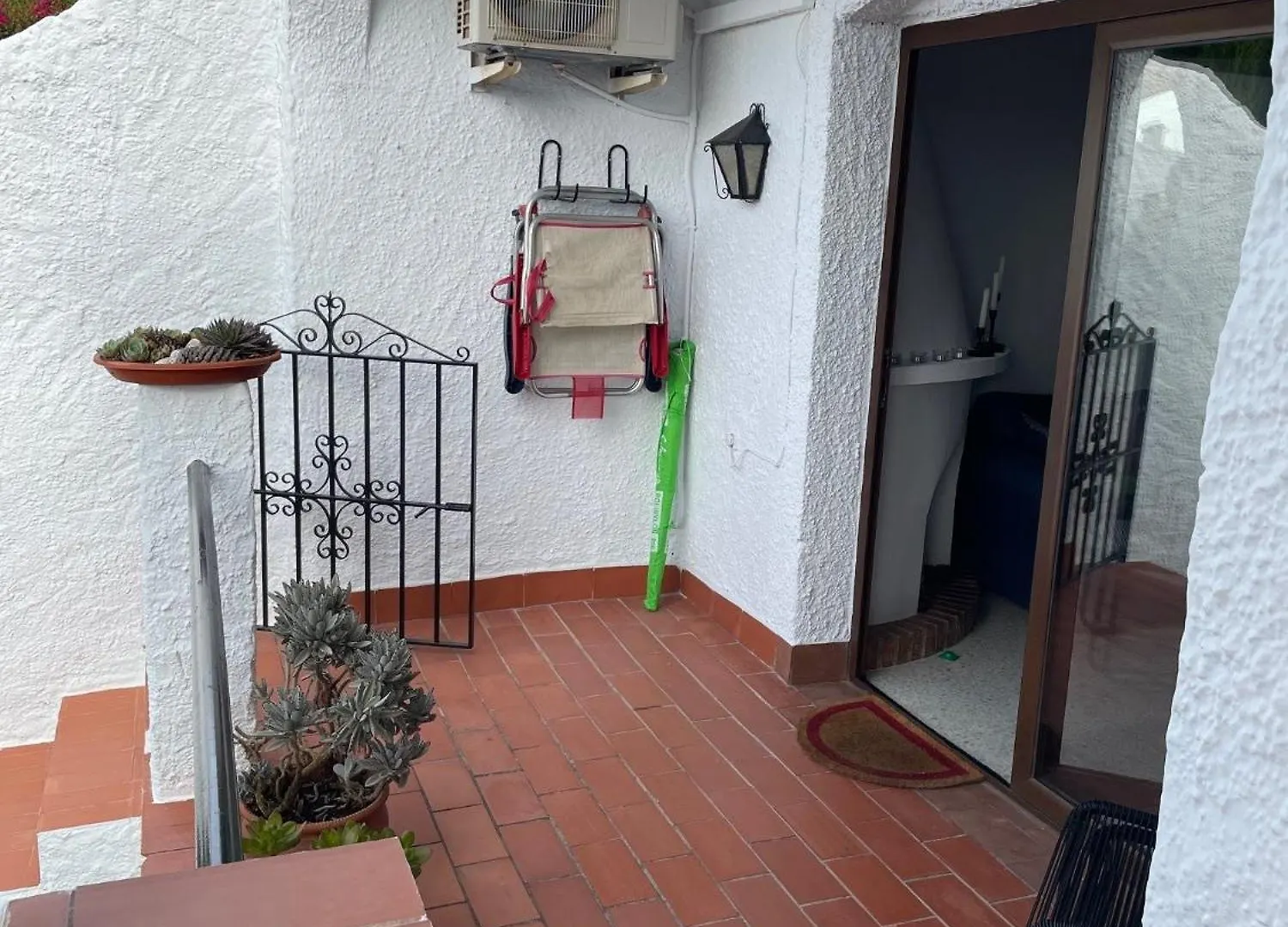 2-Rums Marklaegenhet Nerja Spanien 0*,  スペイン